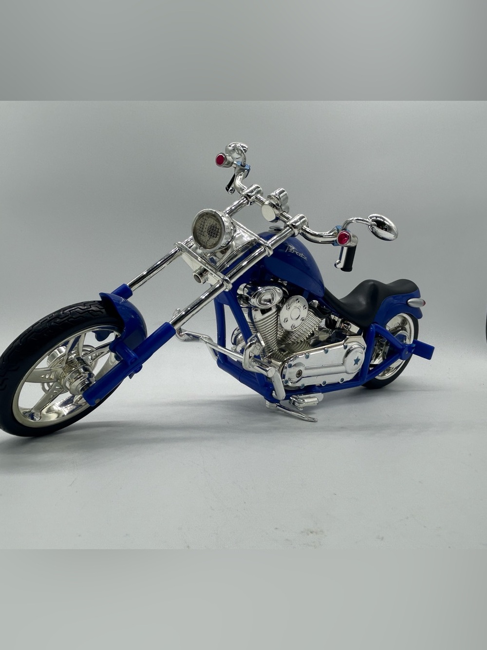 Bratz Motorcycle 2003 Bratz Boys - Picture 3 of 7